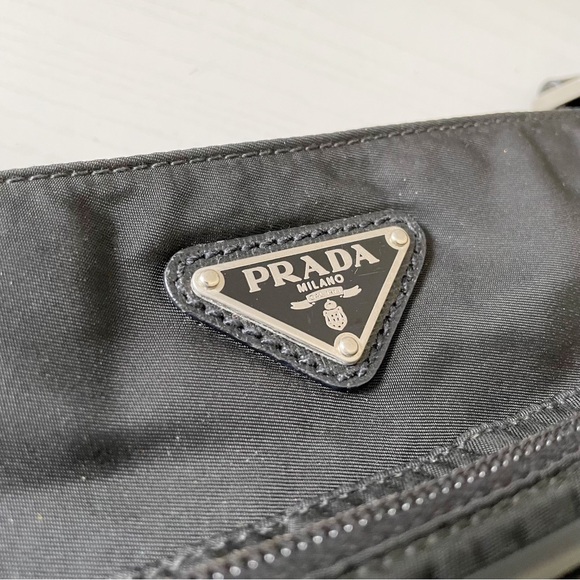 Prada black Tessuto nylon triangle logo front pocket crossbody shoulder bag - Picture 3 of 12